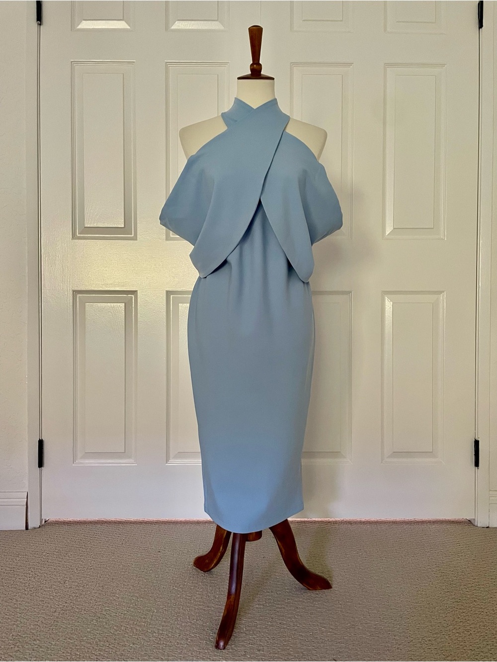 NWT Club L London Maternity Midi Halter Neck Dress size 4